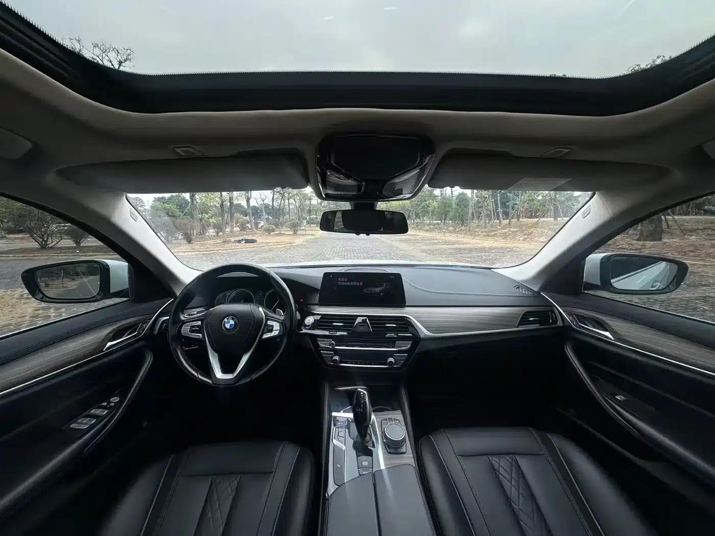 2018 BMW 5 Series 530Li xDrive M Sport Package — миниатюра 12