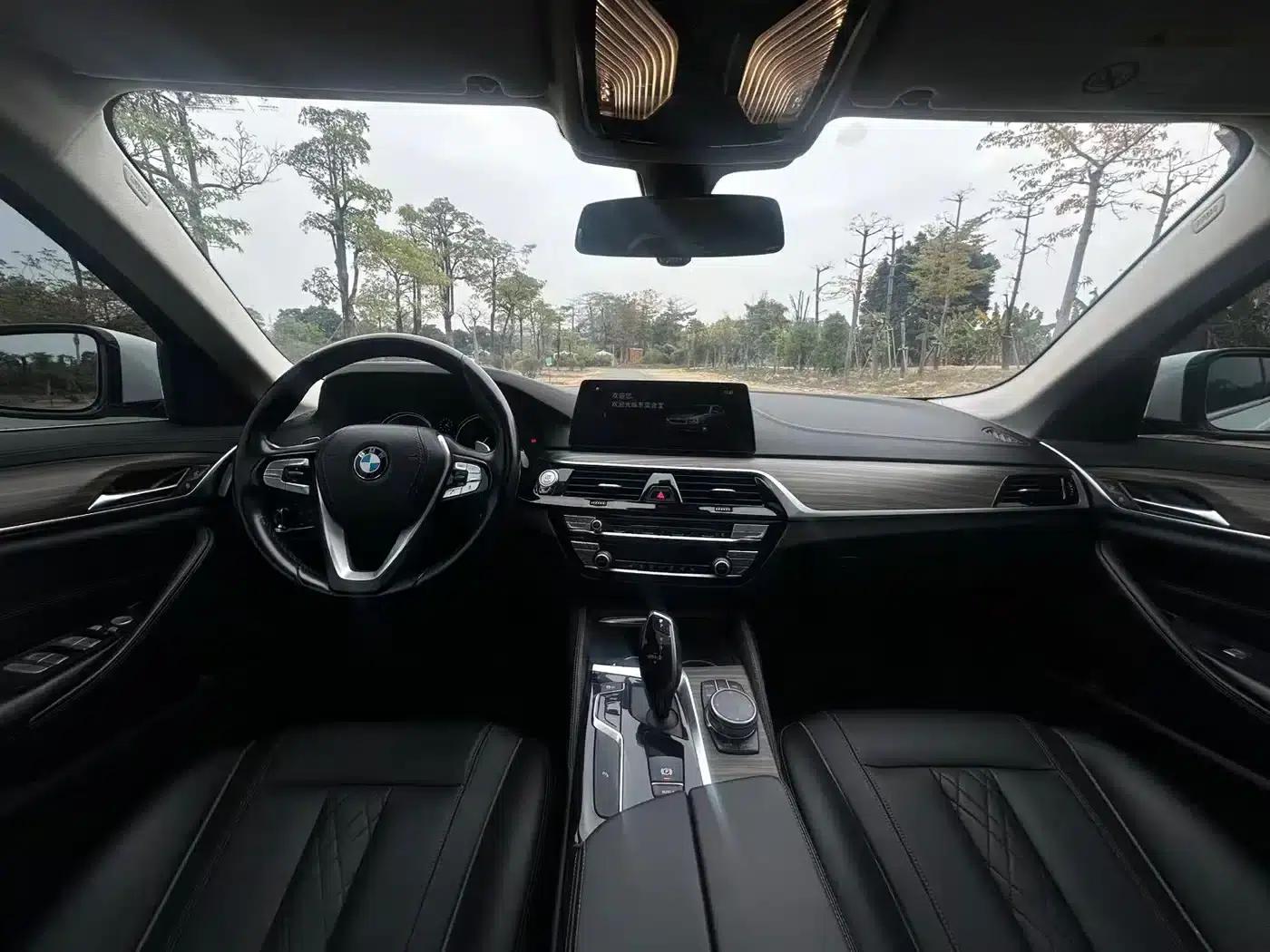 2018 BMW 5 Series 530Li xDrive M Sport Package — миниатюра 13