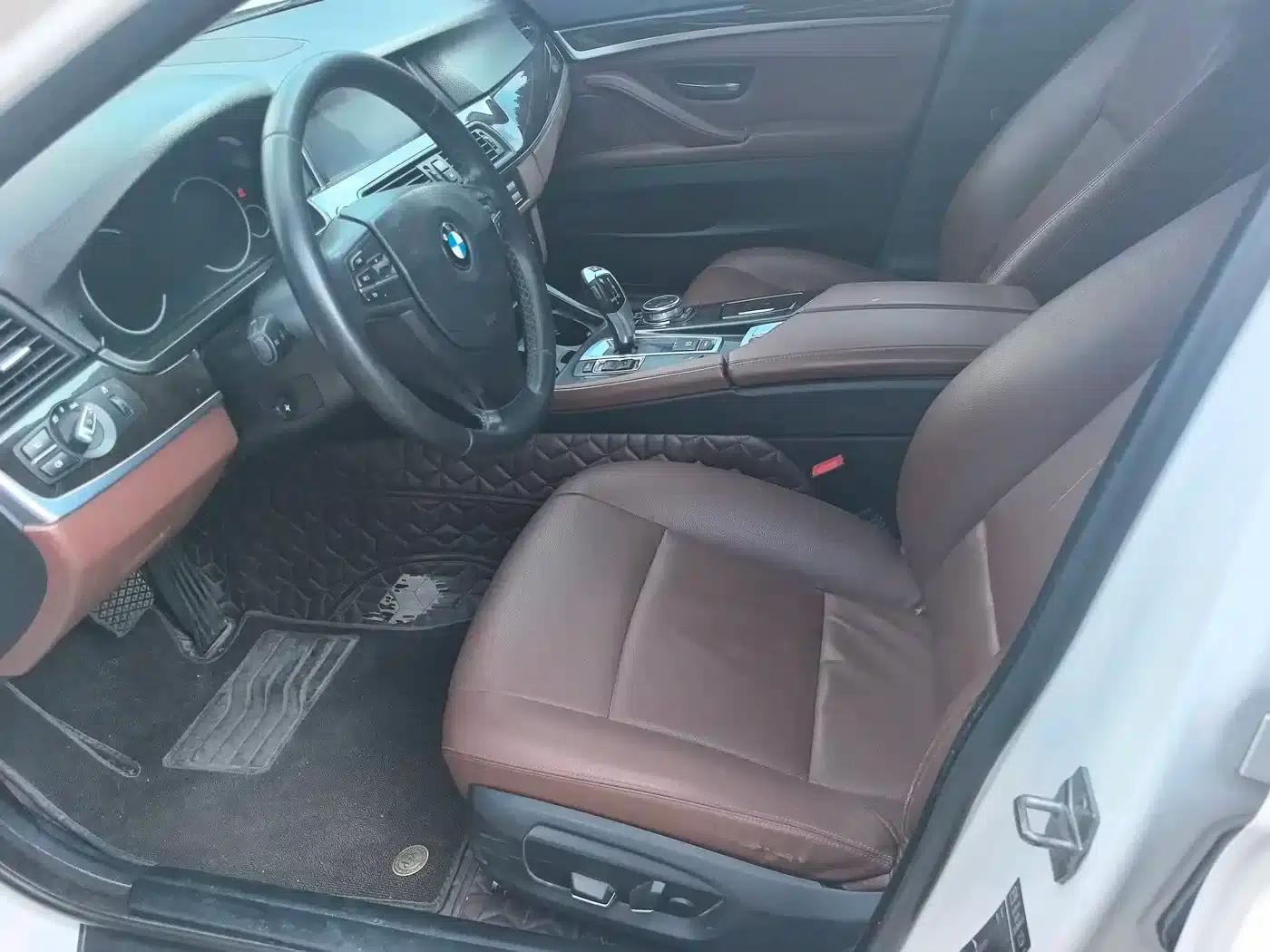 BMW 5 Series 2013 530Li Leading Edition — миниатюра 2
