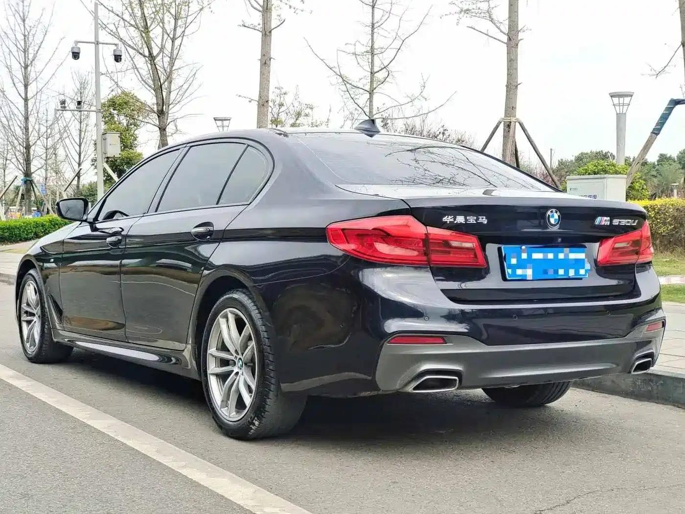 2018 BMW 5 Series 525Li M Sport Package — миниатюра 6