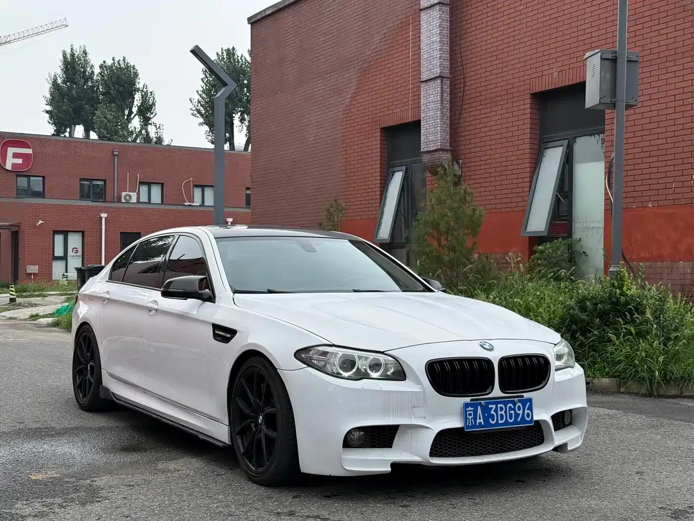 2014 BMW 5 Series 525Li Luxury Design Package — миниатюра 2