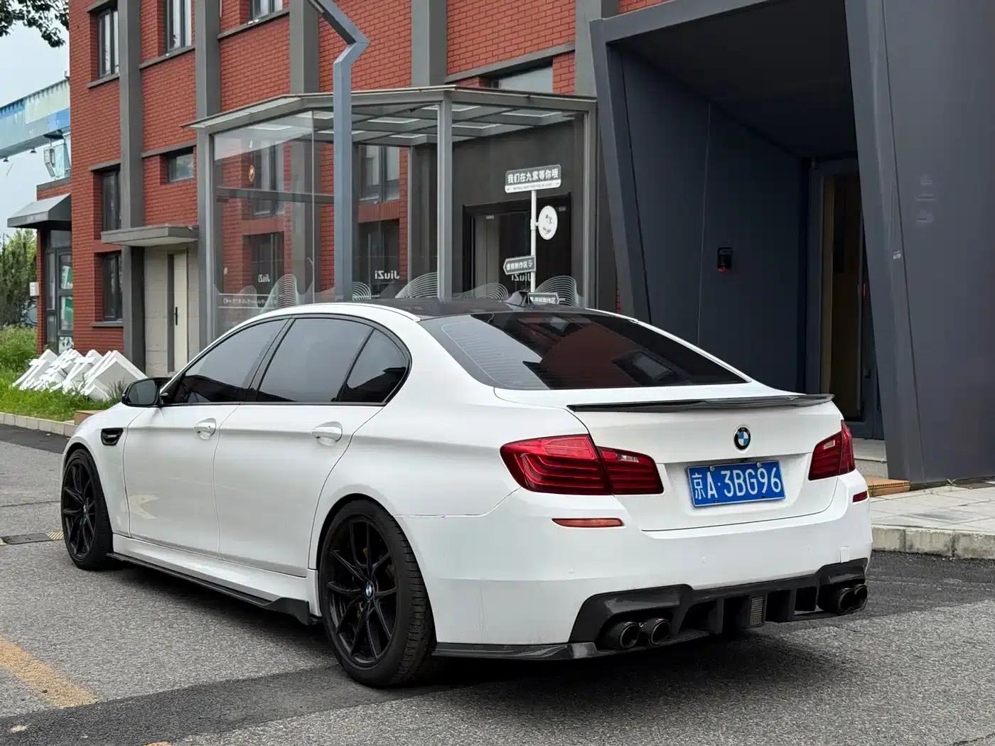 2014 BMW 5 Series 525Li Luxury Design Package — миниатюра 3