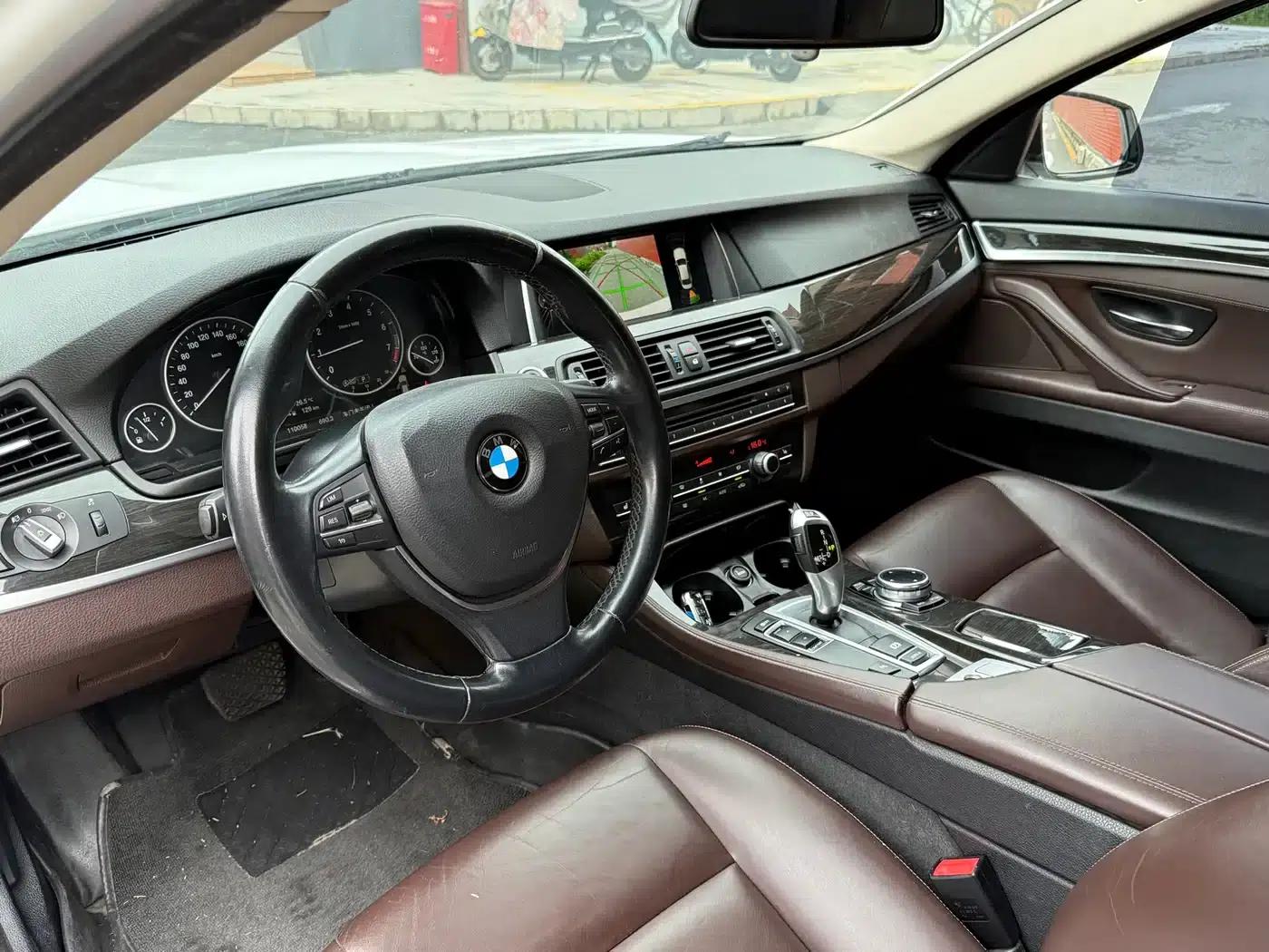 2014 BMW 5 Series 525Li Luxury Design Package — миниатюра 7