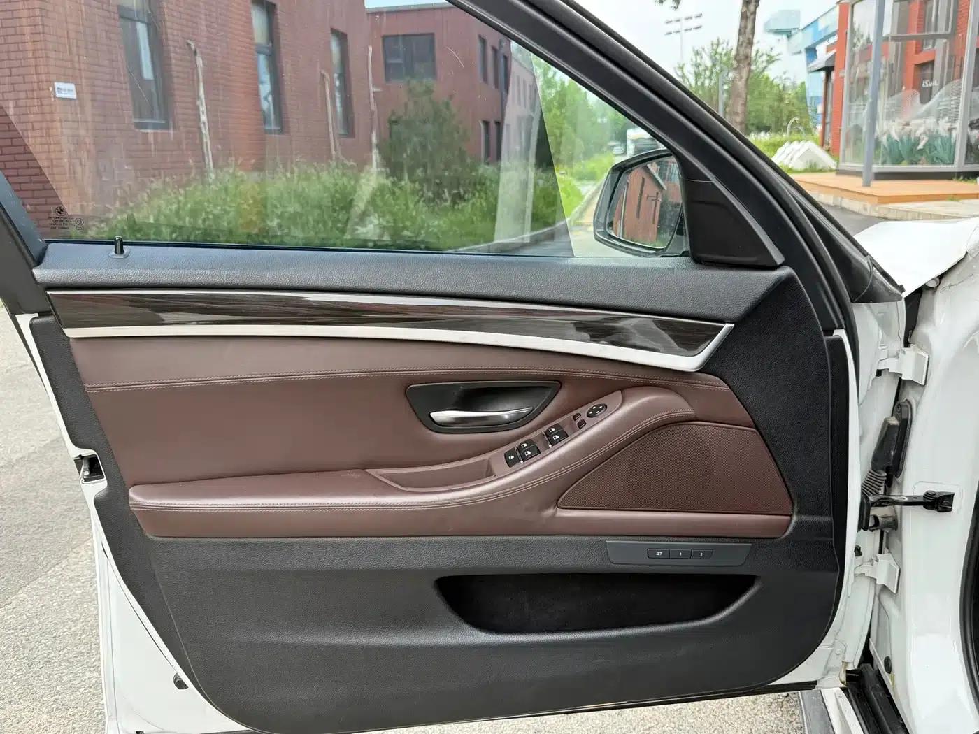 2014 BMW 5 Series 525Li Luxury Design Package — миниатюра 8