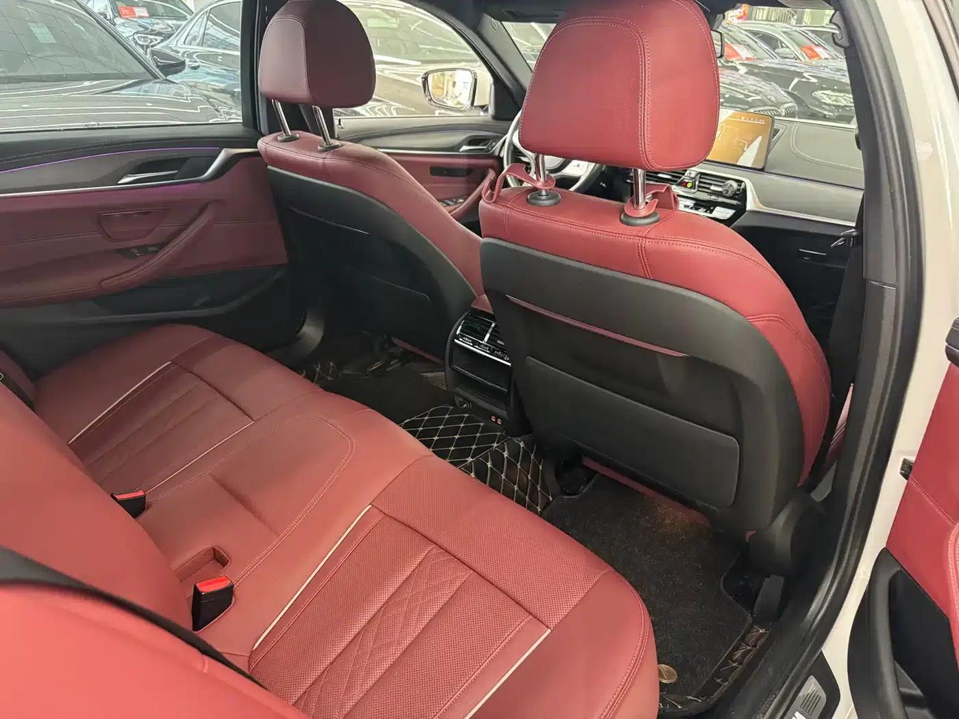 2022 BMW 5 Series Facelift 530Li Leading Edition M Sport Package — миниатюра 4