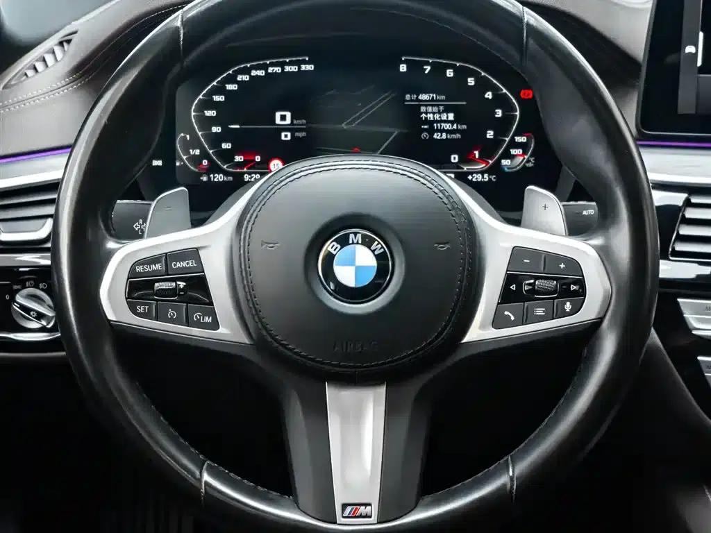BMW 5 Series 2022 Facelift II 530Li Luxury M Sport Package — миниатюра 14