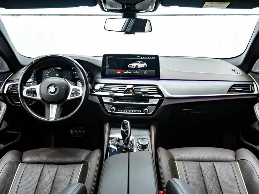 BMW 5 Series 2022 Facelift II 530Li Luxury M Sport Package — миниатюра 13