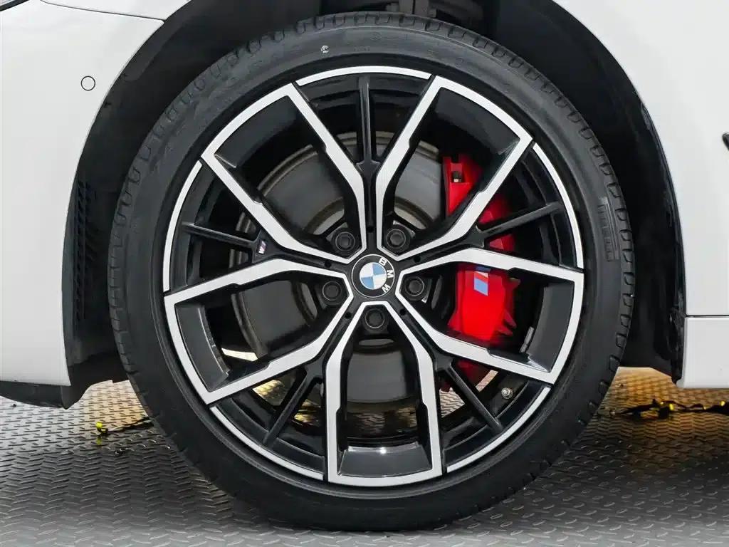 BMW 5 Series 2022 Facelift II 530Li Luxury M Sport Package — миниатюра 8