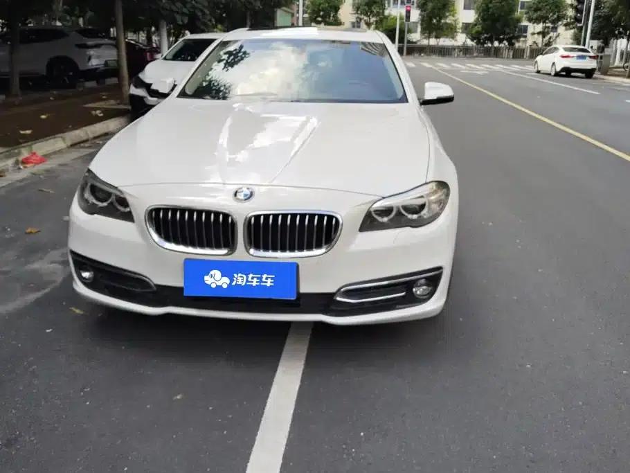 2017 BMW 5 Series 525Li Luxury Design Package — миниатюра 2