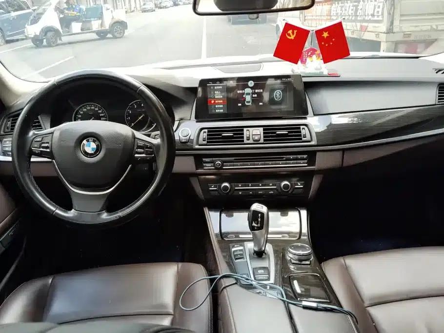 2017 BMW 5 Series 525Li Luxury Design Package — миниатюра 12