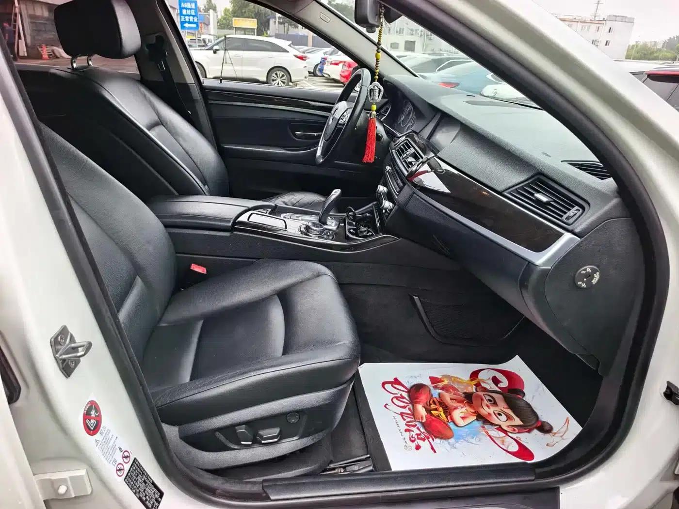 BMW 5 Series 2013 525Li Luxury — миниатюра 12