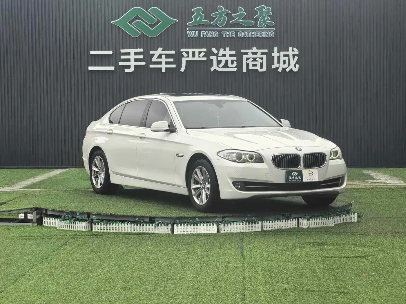 BMW 5 Series 2013 525Li Luxury — миниатюра 3