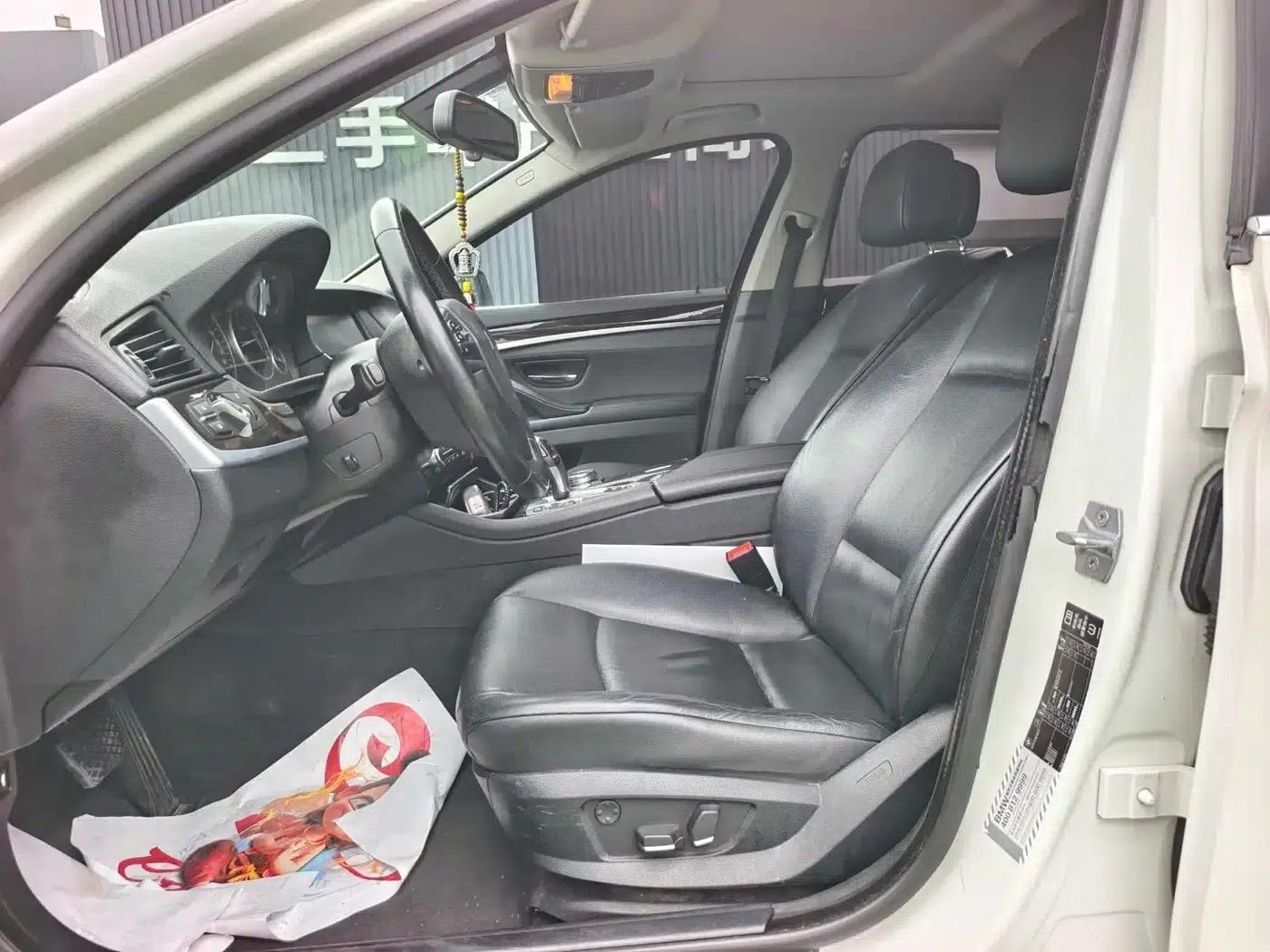 BMW 5 Series 2013 525Li Luxury — миниатюра 4
