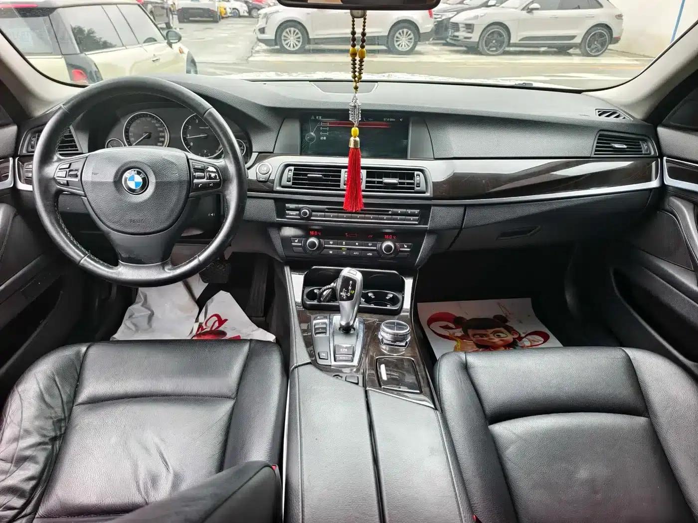 BMW 5 Series 2013 525Li Luxury — миниатюра 9