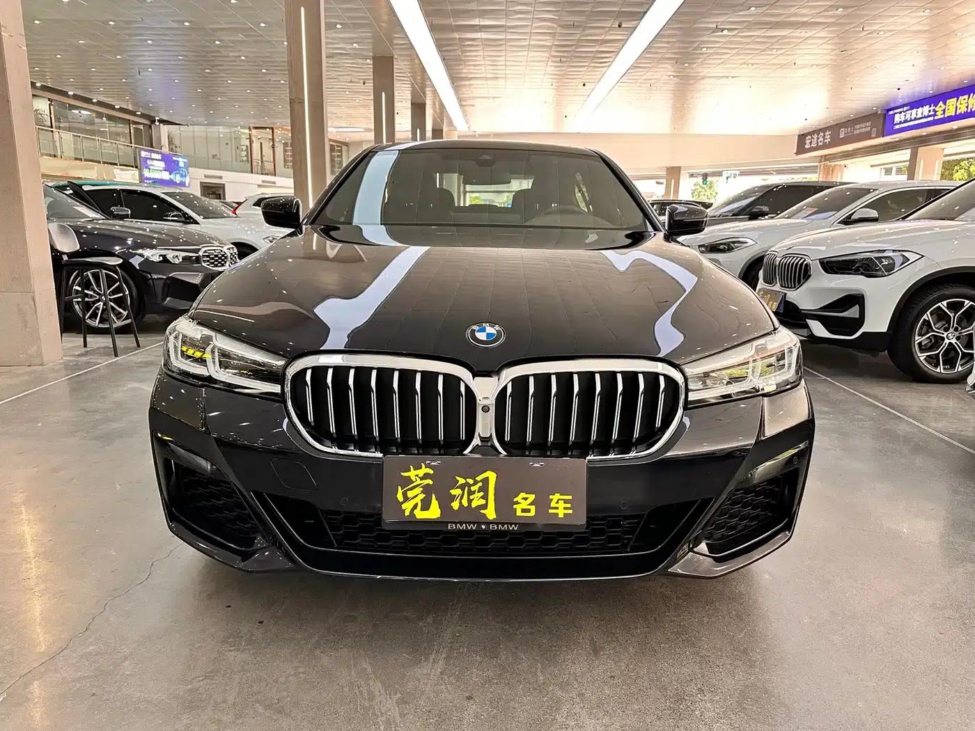 BMW 5 Series 2022 Facelift 3 530Li Luxury M Sport Package — миниатюра 2