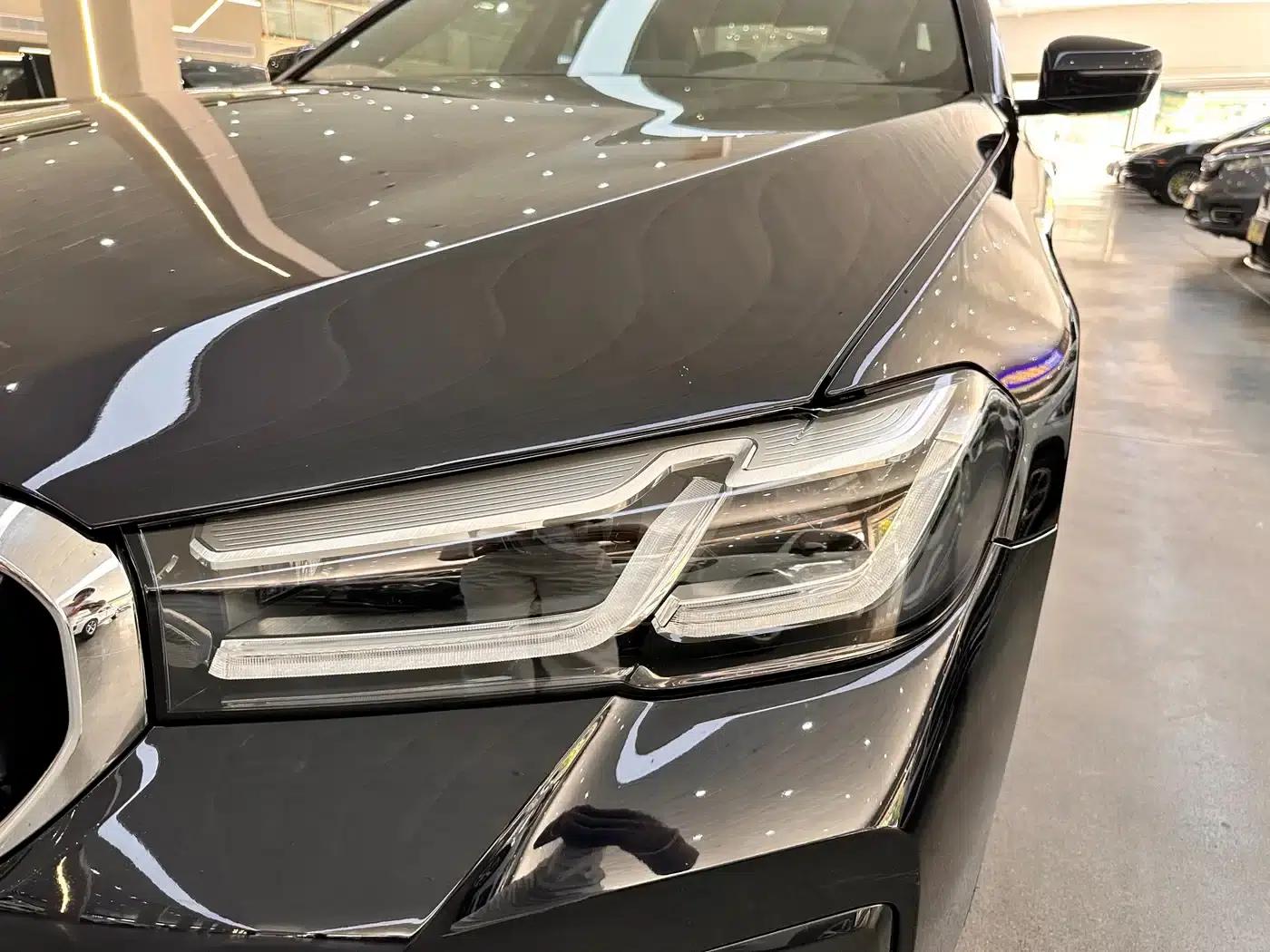 BMW 5 Series 2022 Facelift 3 530Li Luxury M Sport Package — миниатюра 3