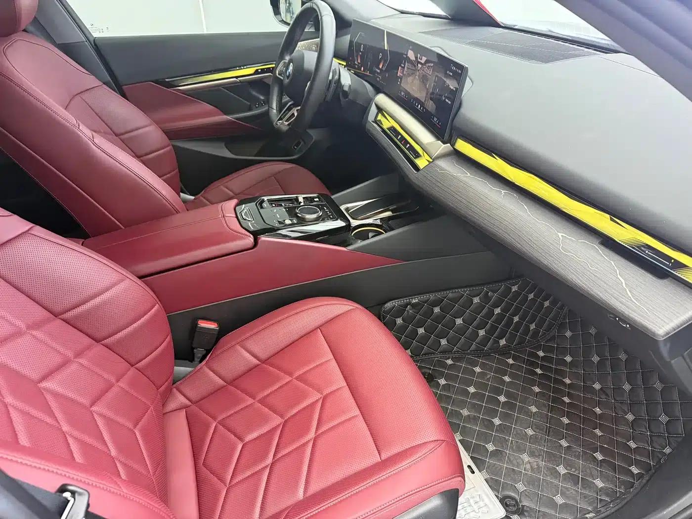 2024 BMW 5 Series 530Li xDrive M Sport Package — миниатюра 10
