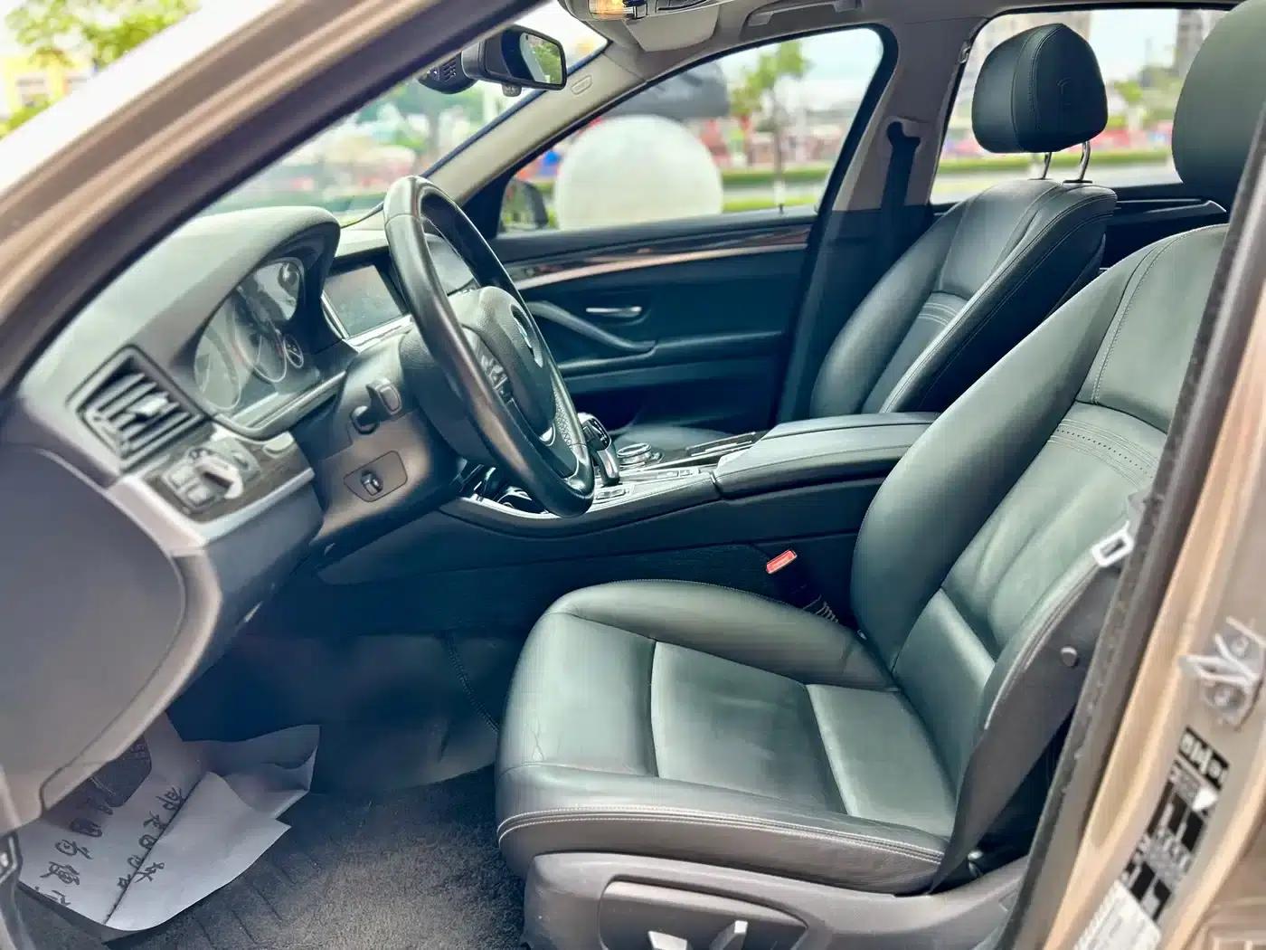 2014 BMW 5 Series 525Li Luxury Design Package — миниатюра 12