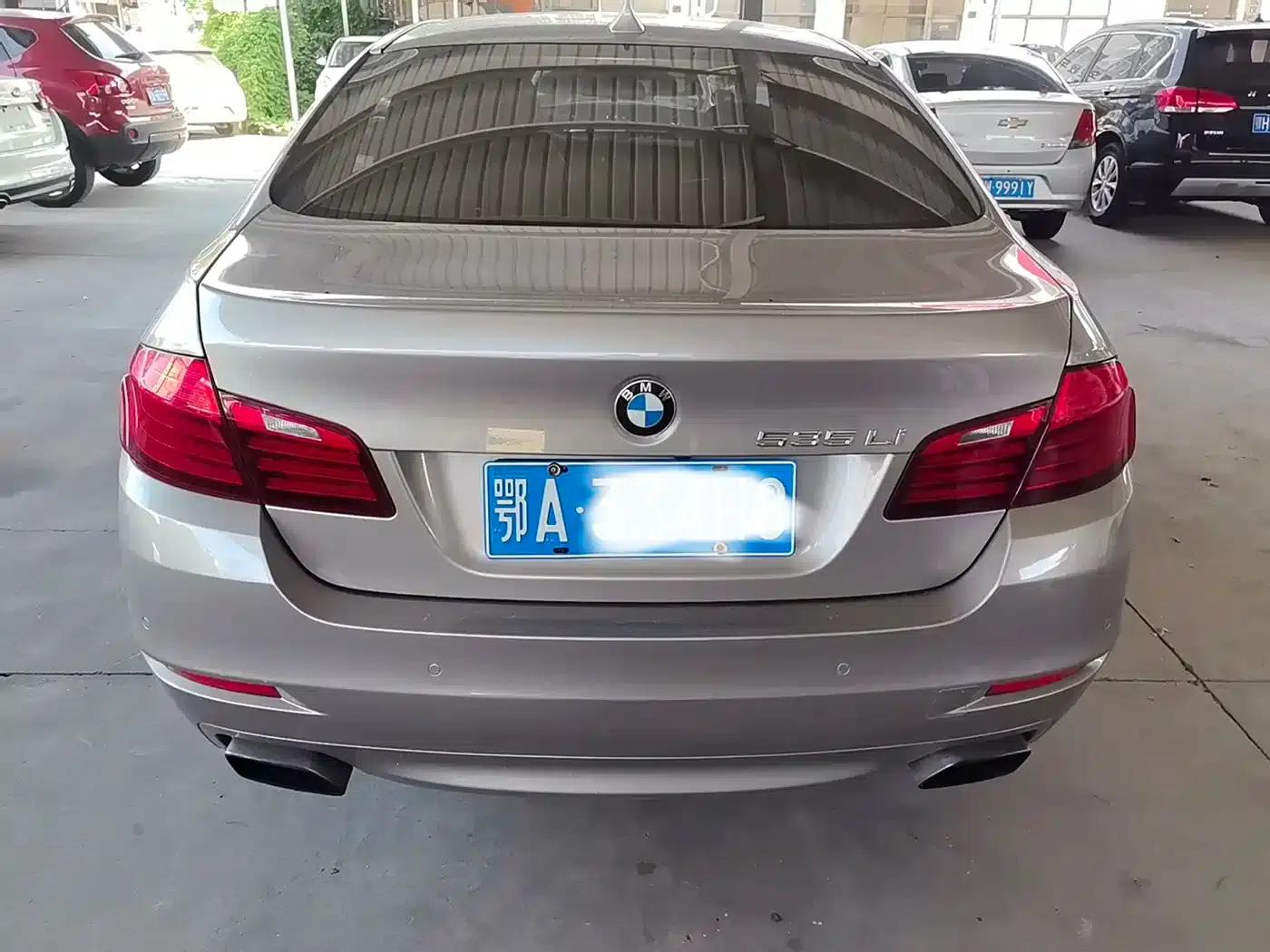 BMW 5 Series 2015 535Li Leading Edition — миниатюра 8