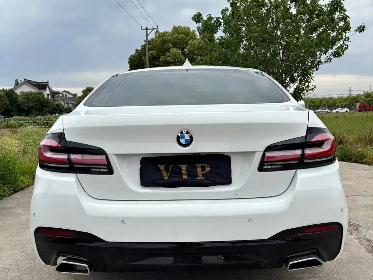 BMW 5 Series 2011 520Li Elegant Edition — миниатюра 4