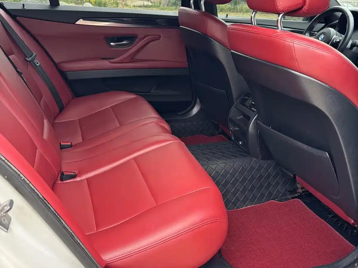 BMW 5 Series 2011 520Li Elegant Edition — миниатюра 9