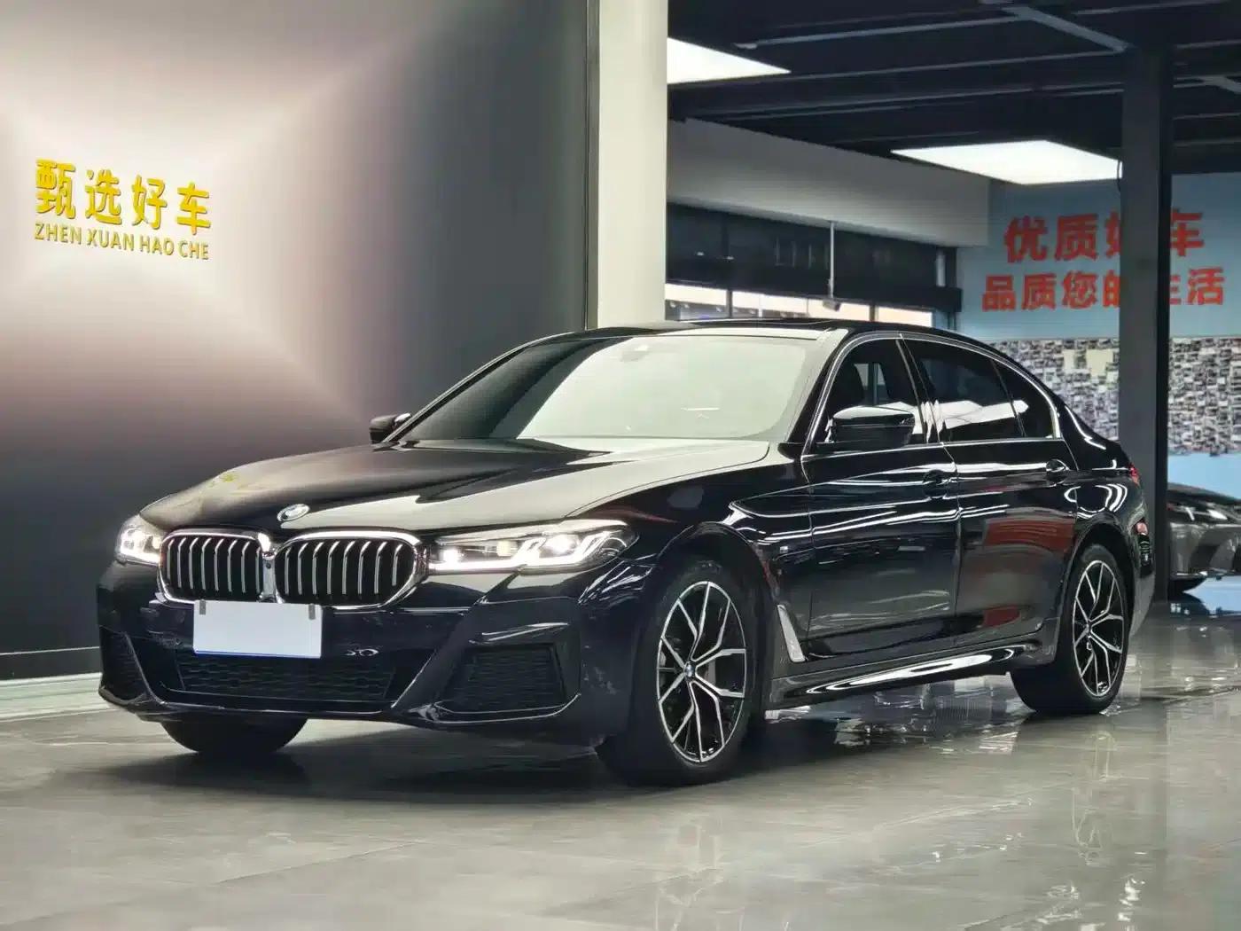 2023 BMW 5 Series 530Li Luxury M Sport Package — миниатюра 1