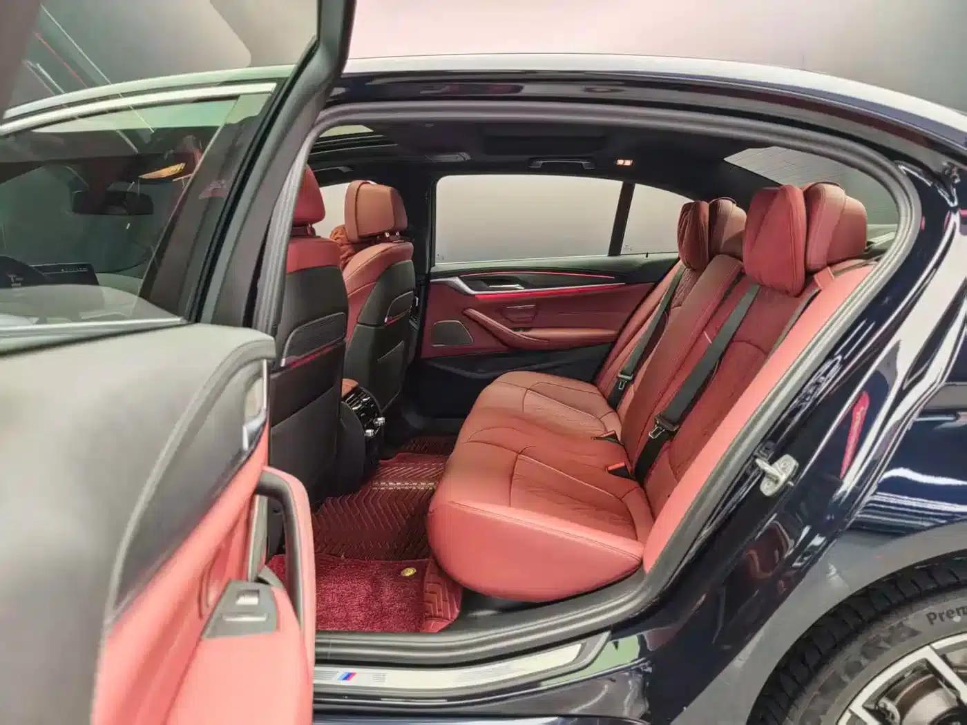 2023 BMW 5 Series 530Li Luxury M Sport Package — миниатюра 5