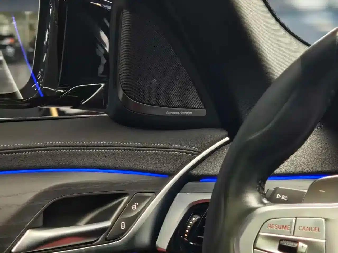 2023 BMW 5 Series 530Li Luxury M Sport Package — миниатюра 17
