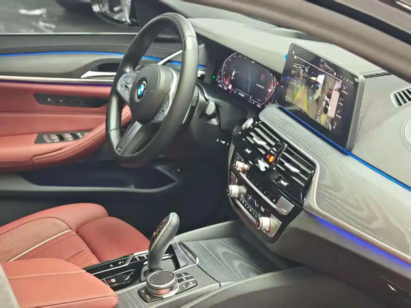2023 BMW 5 Series 530Li Luxury M Sport Package — миниатюра 9