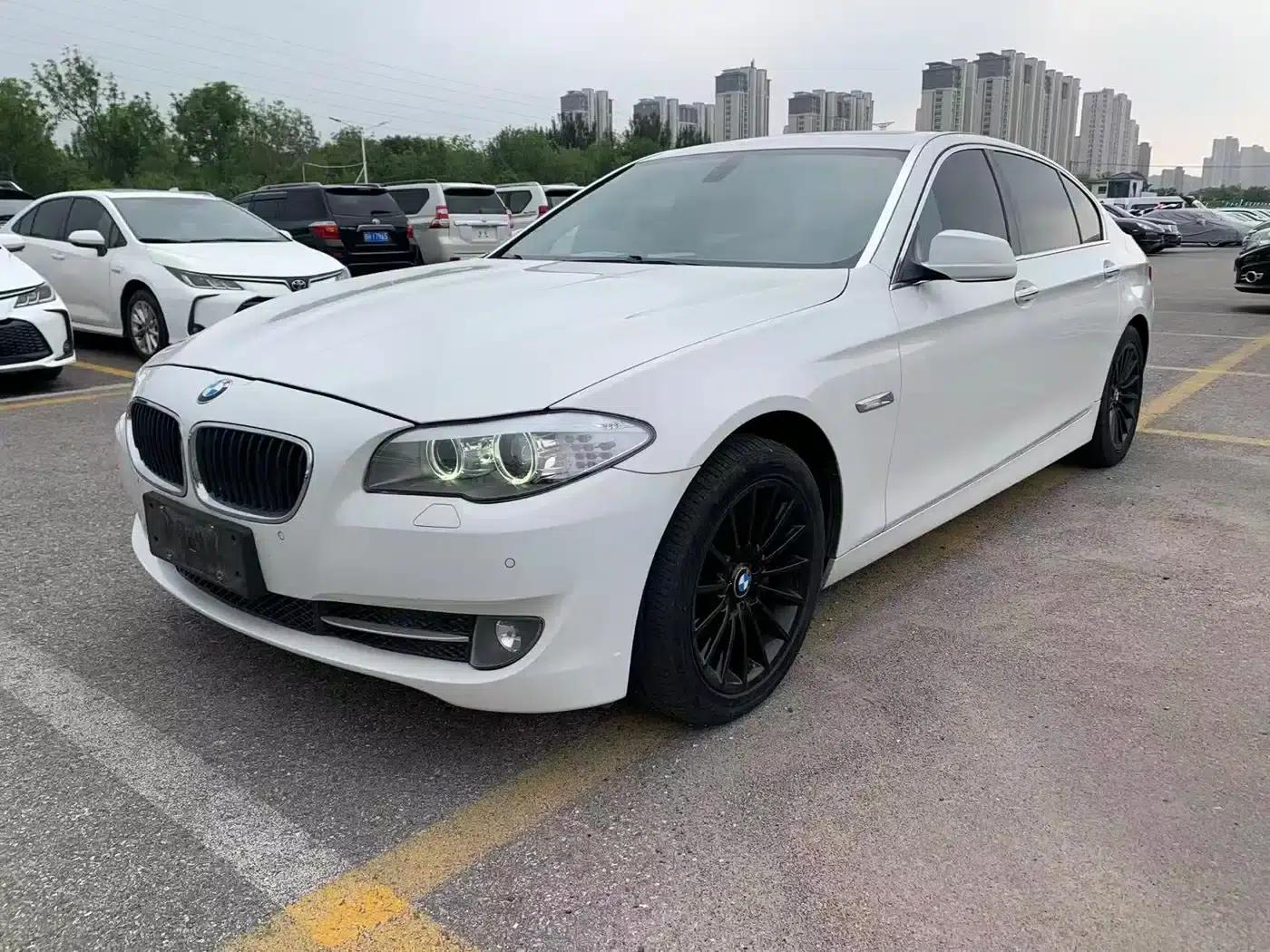 BMW 5 Series 2012 535Li Leading Edition — миниатюра 1