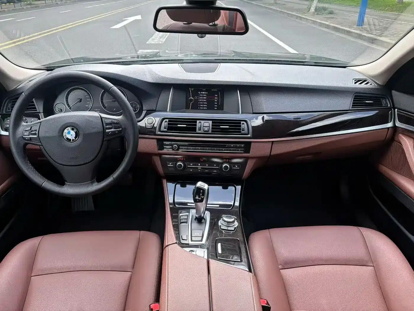 2014 BMW 5 Series 525Li Leading Edition — миниатюра 2