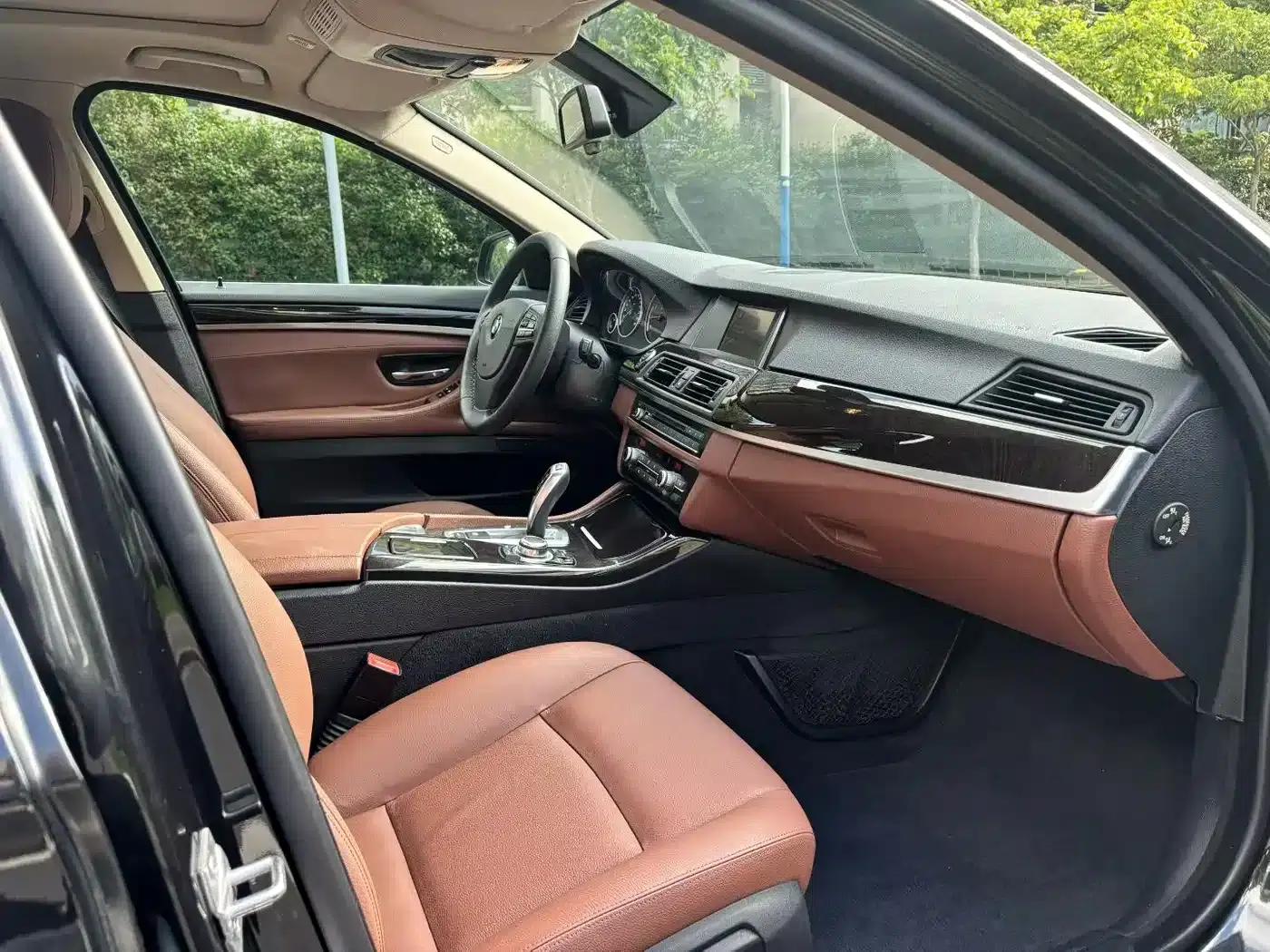 2014 BMW 5 Series 525Li Leading Edition — миниатюра 4
