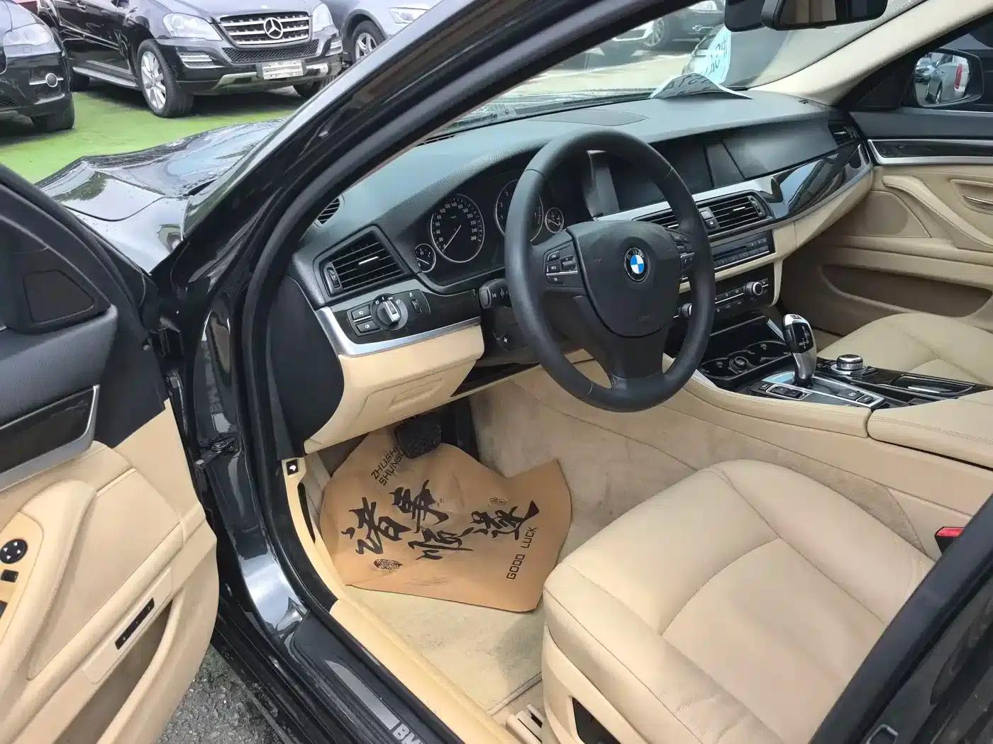 BMW 5 Series 2012 530Li Leading Edition — миниатюра 4