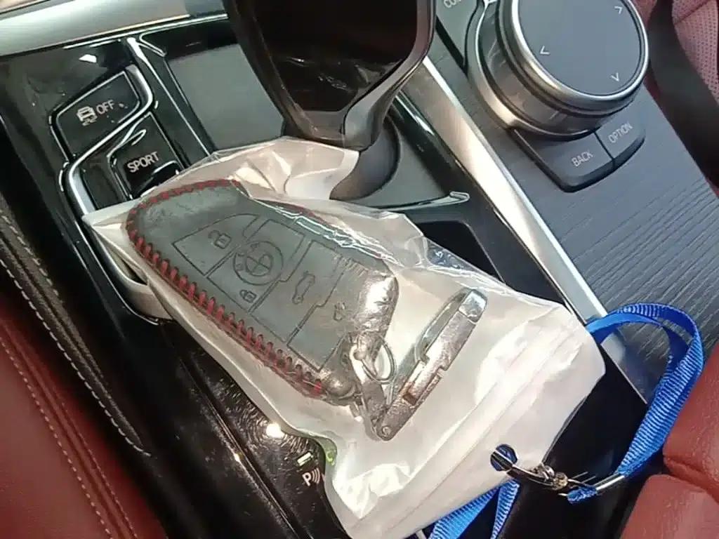 2021 BMW 5 Series Facelift 530Li Leading Edition M Sport Package — миниатюра 9