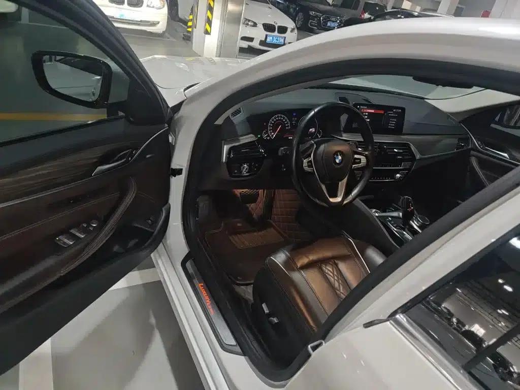 BMW 5 Series 2019 Facelift 530Li Leading Luxury Package — миниатюра 12