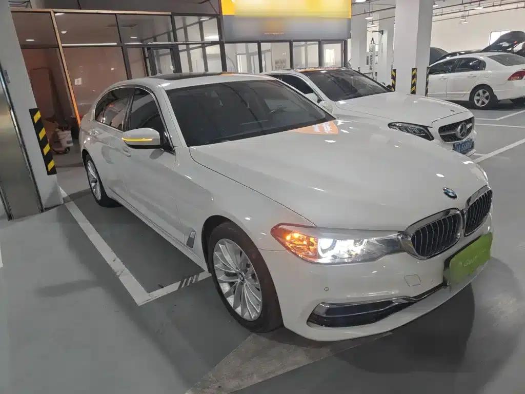 BMW 5 Series 2019 Facelift 530Li Leading Luxury Package — миниатюра 22