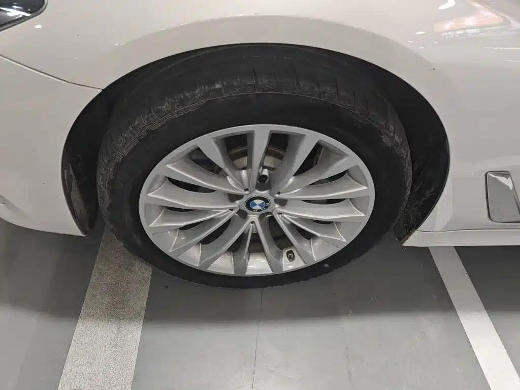 BMW 5 Series 2019 Facelift 530Li Leading Luxury Package — миниатюра 25