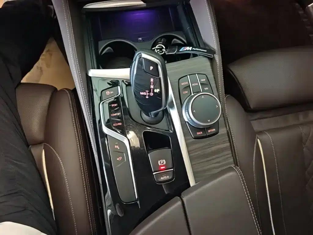 BMW 5 Series 2020 530Li Luxury Package — миниатюра 14