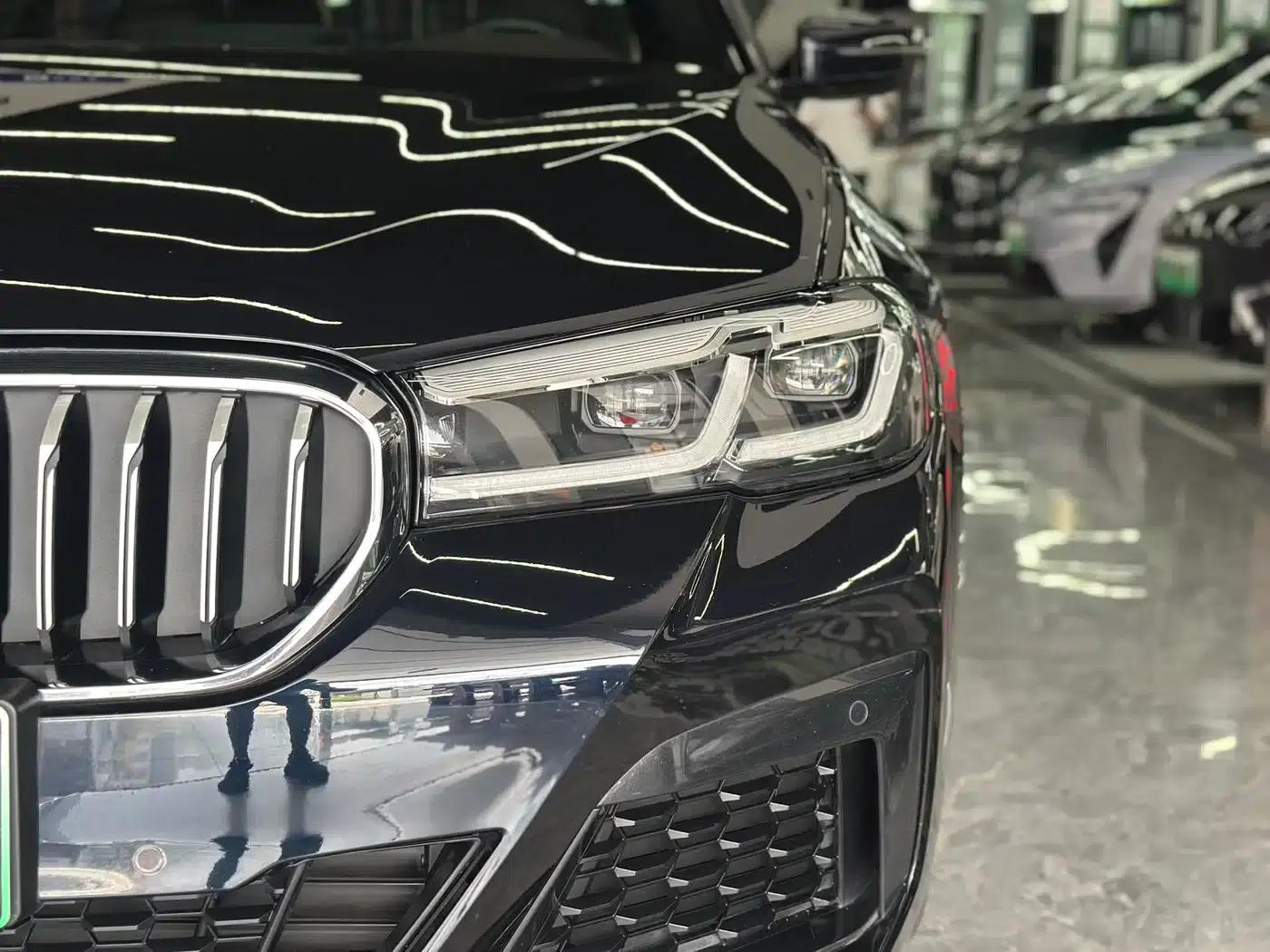 BMW 5 Series PHEV 2022 Facelift 535Le M Sport Package — миниатюра 5