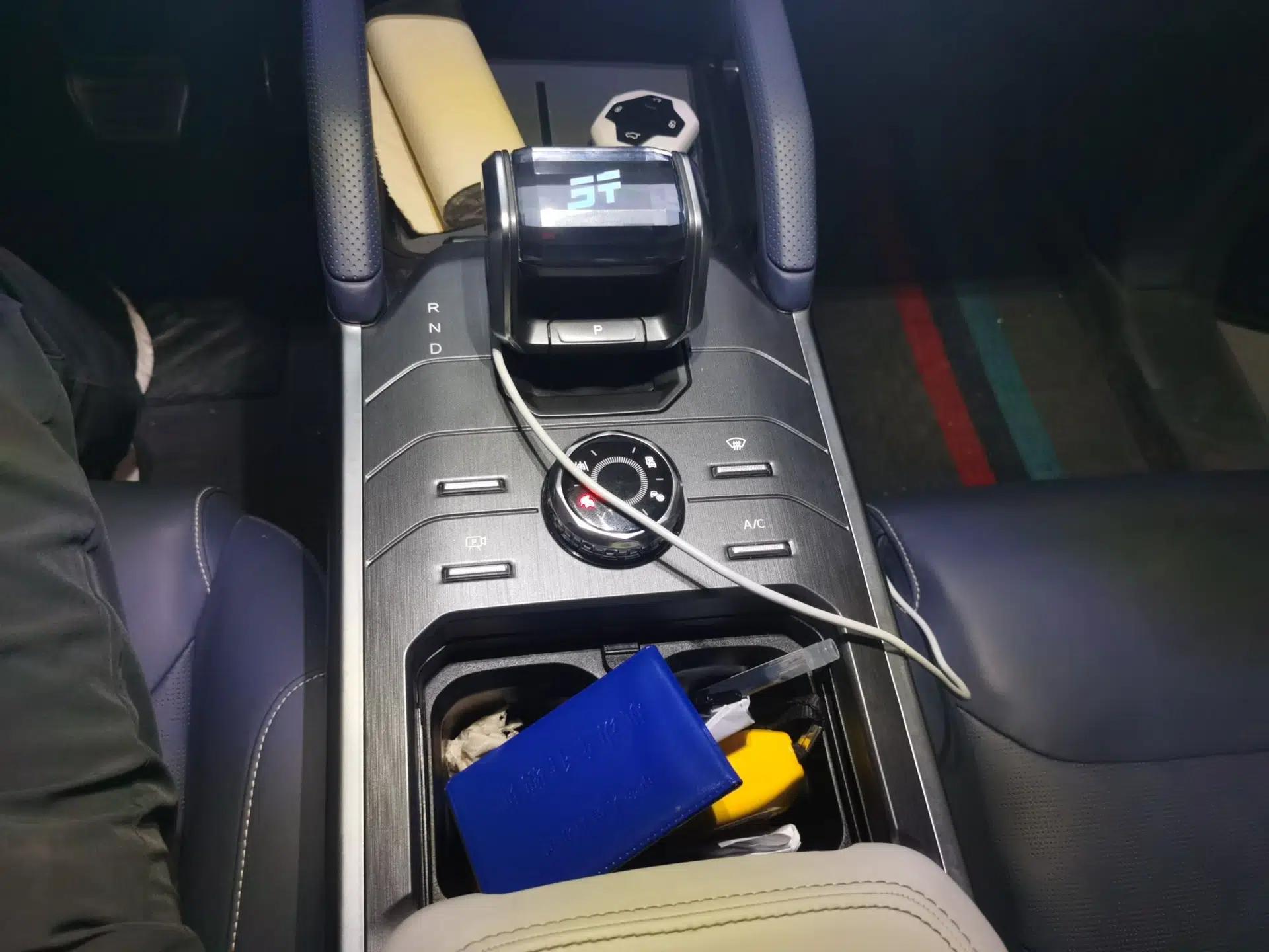 JETOUR Shanhai Traveler C-DM 2024 C-DM 208KM Mountain & Wilderness Edition — миниатюра 14