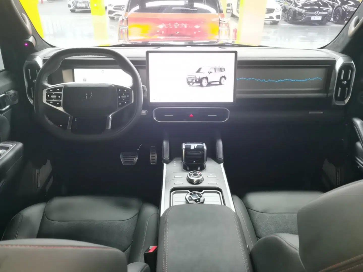 JETOUR Shanhai Traveler C-DM 2024 C-DM 208KM Mountain & Wilderness Edition — миниатюра 12