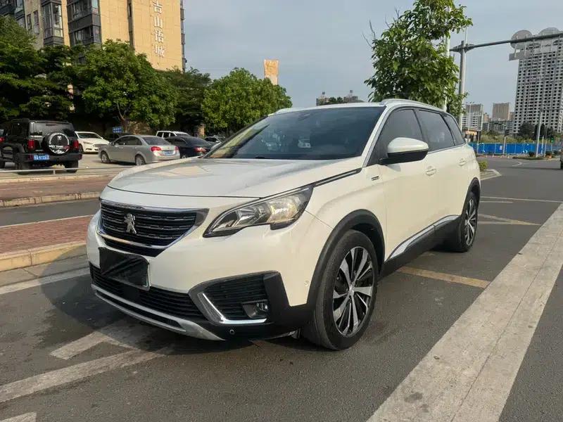 Peugeot 5008 2017 380THP 7-seater Luxury Edition — миниатюра 1