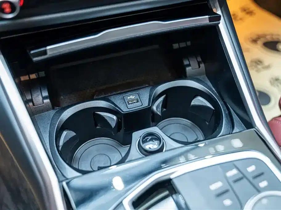 2024 BMW 3 Series 320Li M Sport Package — миниатюра 13
