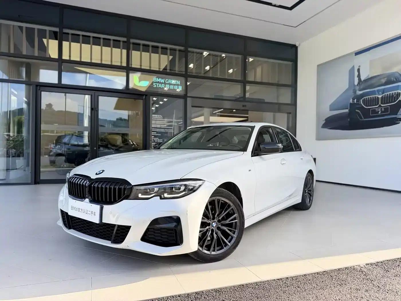 2022 BMW 3 Series Facelift 325i M Sport Shadow Edition — миниатюра 1