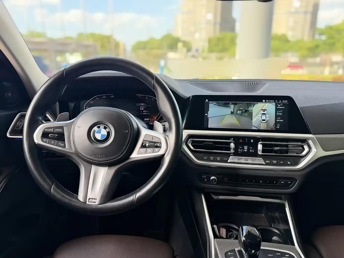 2022 BMW 3 Series Facelift 325i M Sport Shadow Edition — миниатюра 11
