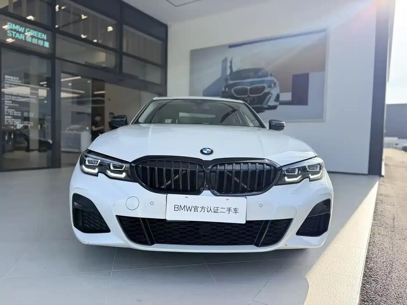2022 BMW 3 Series Facelift 325i M Sport Shadow Edition — миниатюра 3