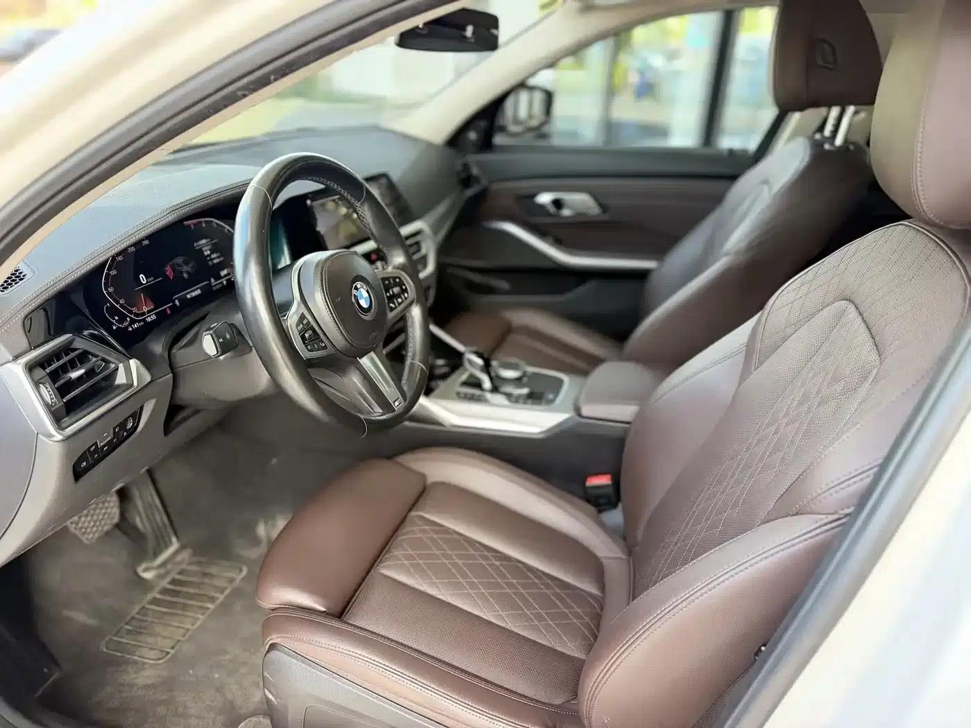 2022 BMW 3 Series Facelift 325i M Sport Shadow Edition — миниатюра 8