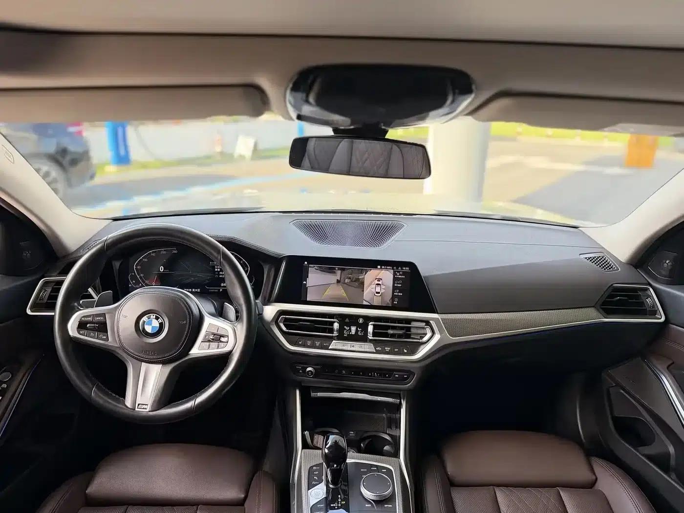 2022 BMW 3 Series Facelift 325i M Sport Shadow Edition — миниатюра 10
