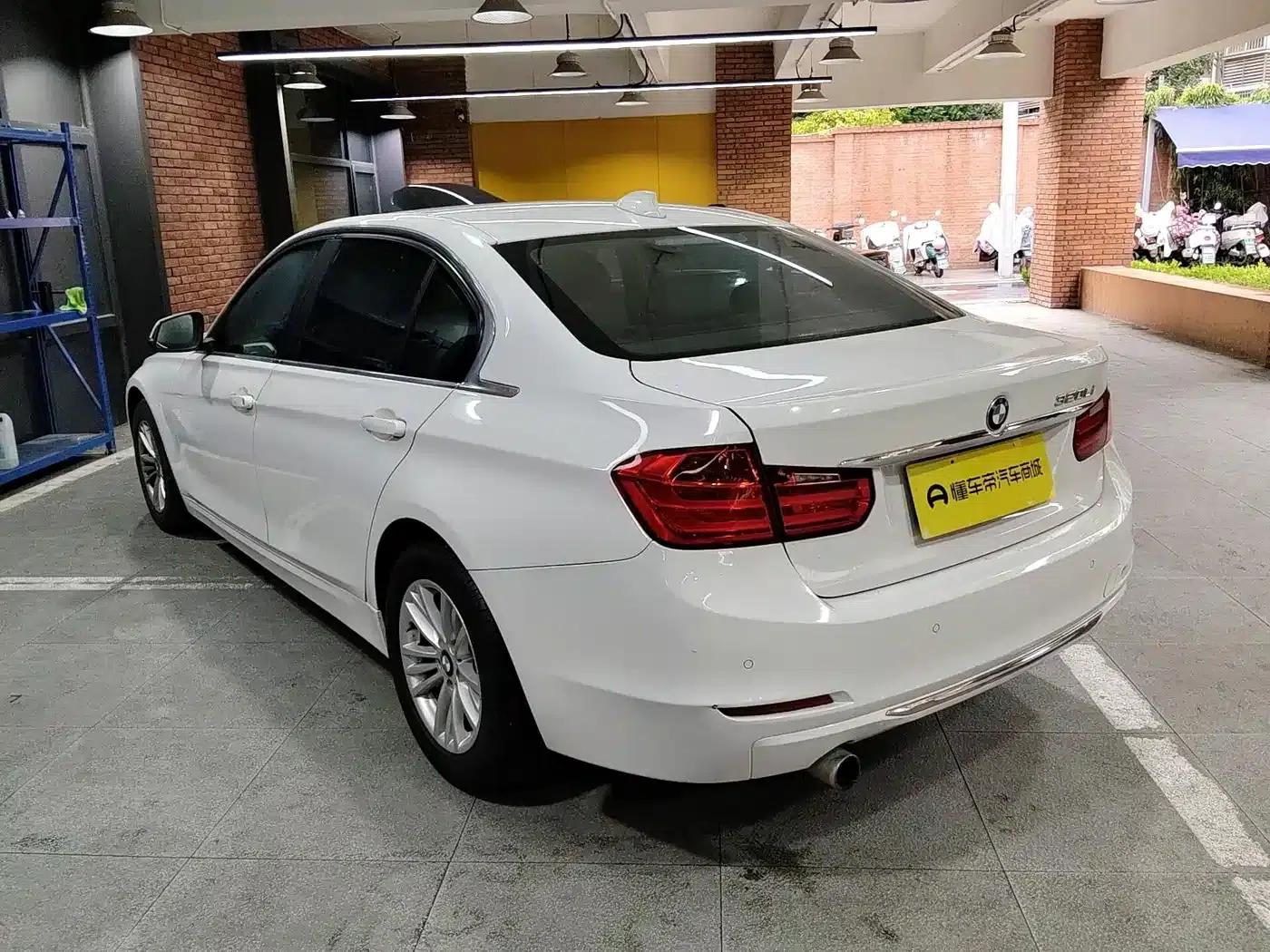 2015 BMW 3 Series 320Li Luxury Design Package — миниатюра 3
