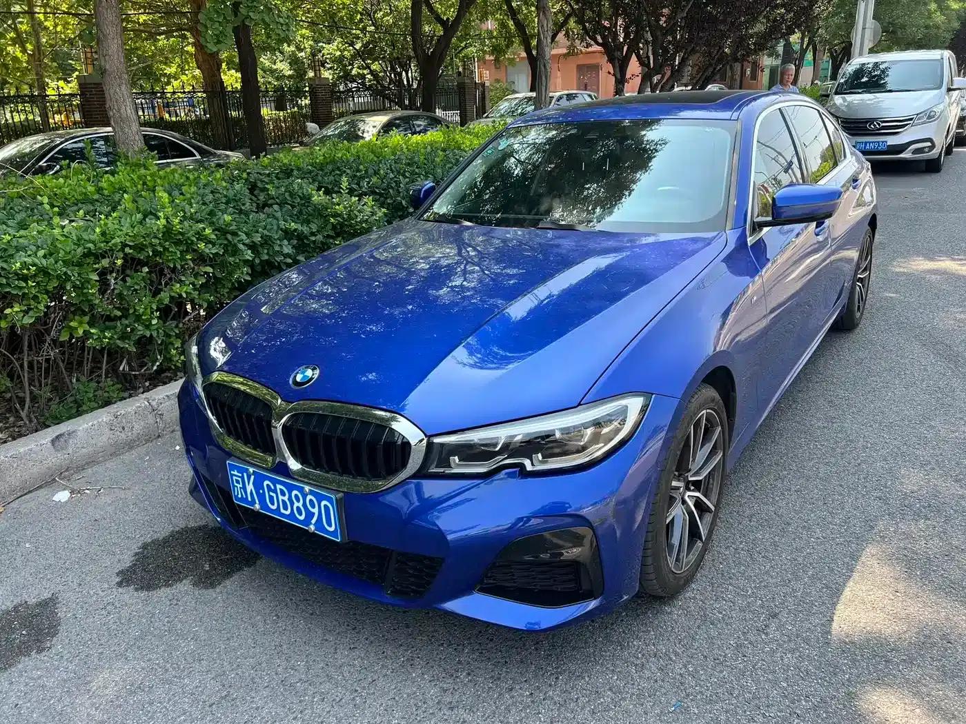 2020 BMW 3 Series 325Li M Sport Package — миниатюра 1